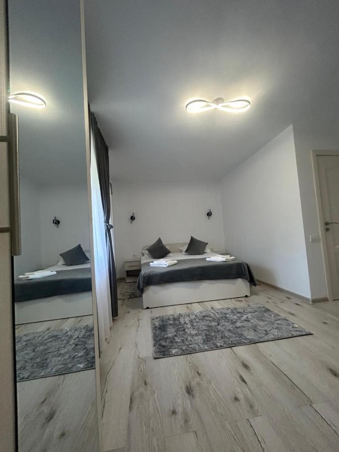 Casa Dani&Moni Otel Moeciu De Sus Dış mekan fotoğraf