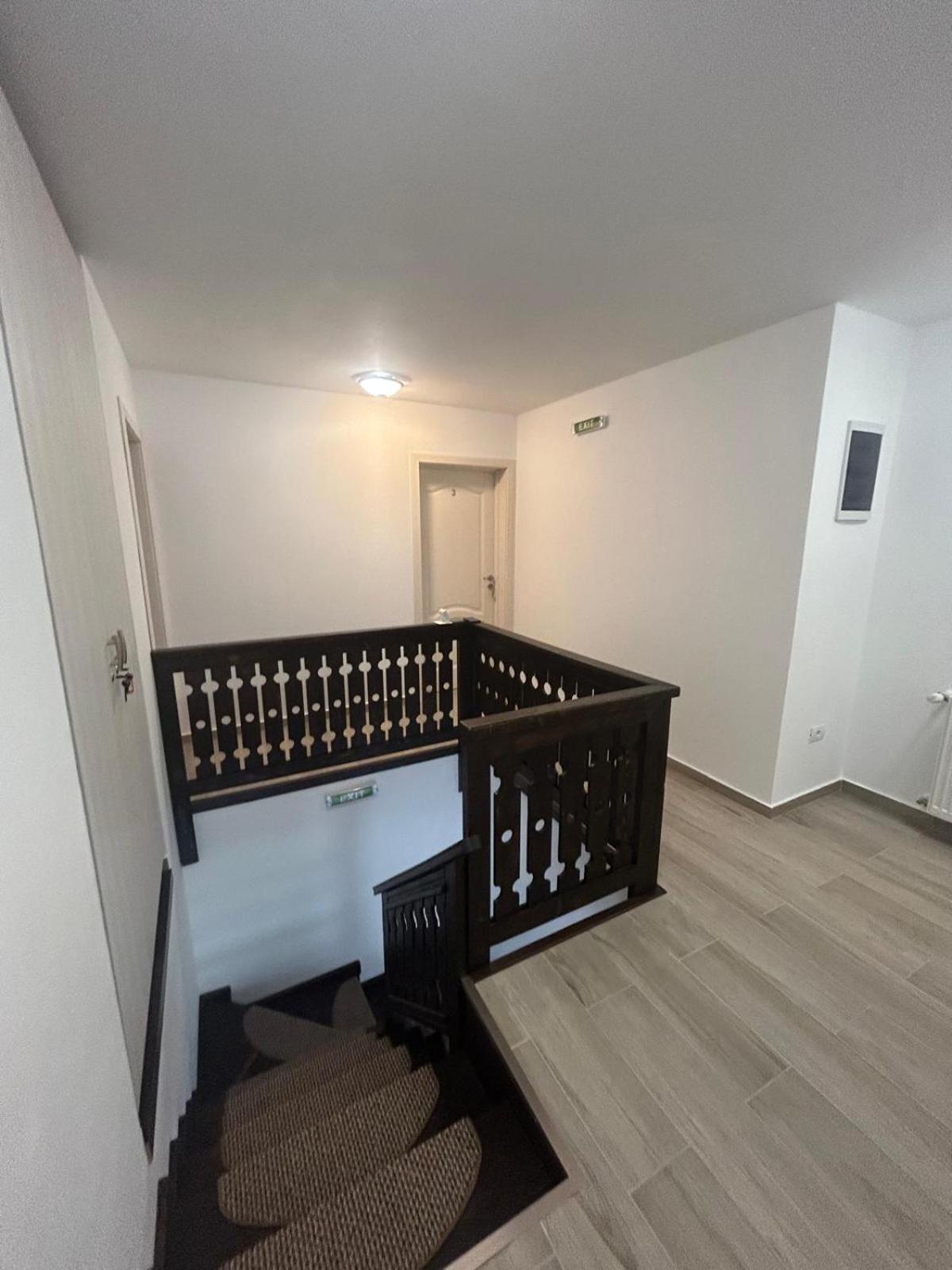 Casa Dani&Moni Otel Moeciu De Sus Dış mekan fotoğraf